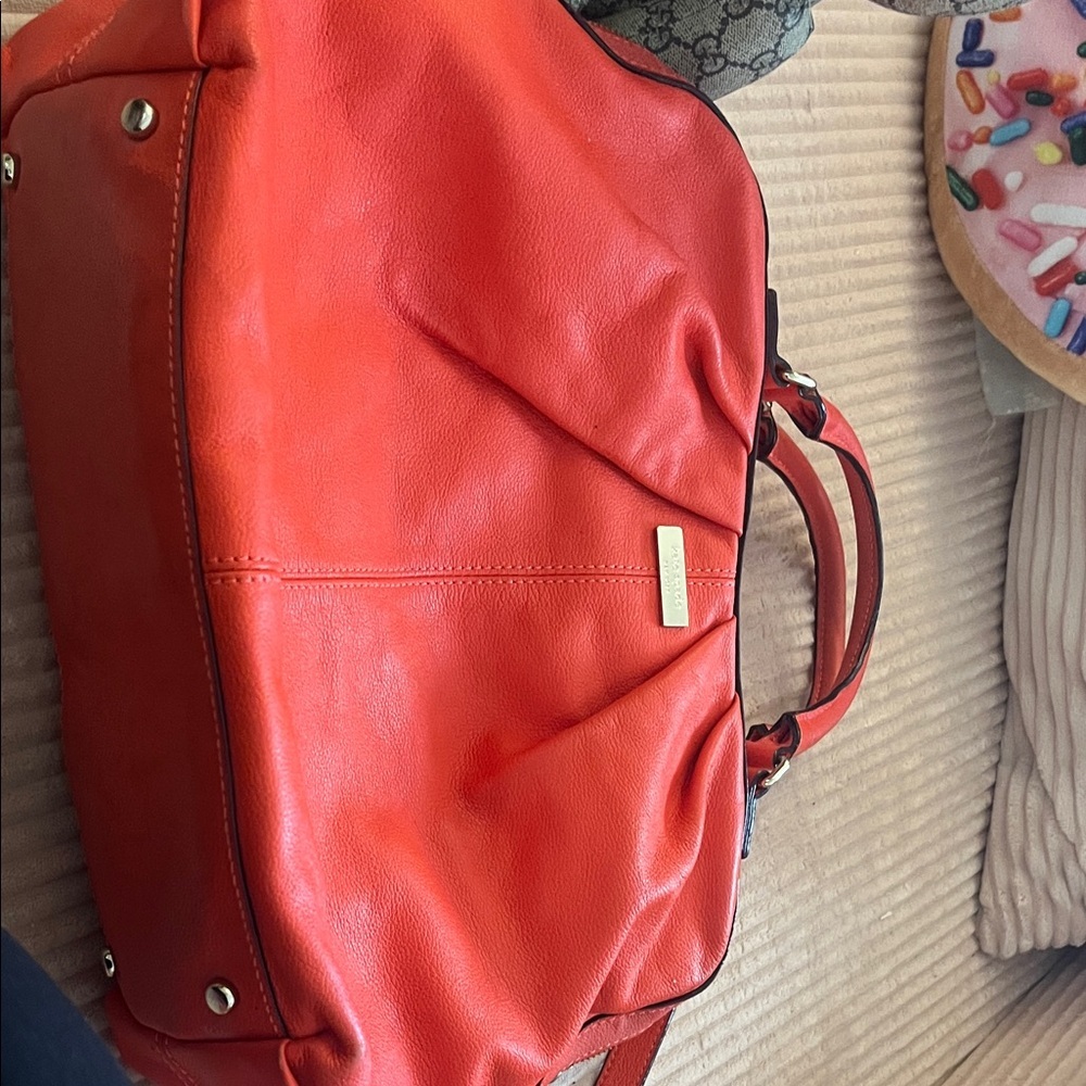 Kate Spade New York Coral Pebbled Leather Pleated Tote Bag Shoulder Purse SATC - Picture 4 of 7